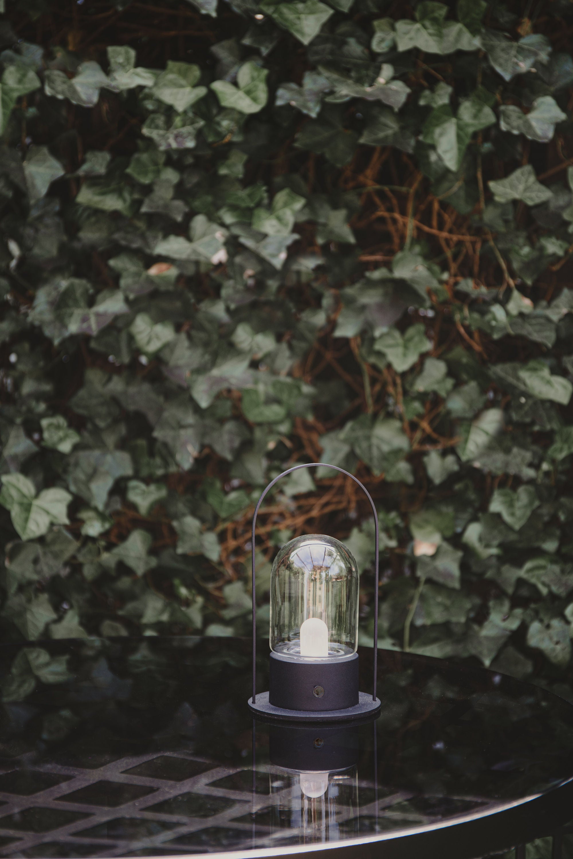 Zuiver Smarty Black Iron Table Lamp